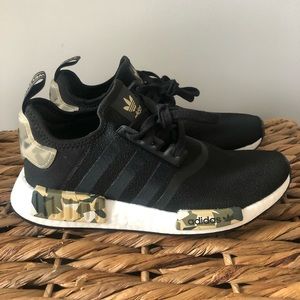 BRAND NEW ADIDAS BLACK CAMO NMD